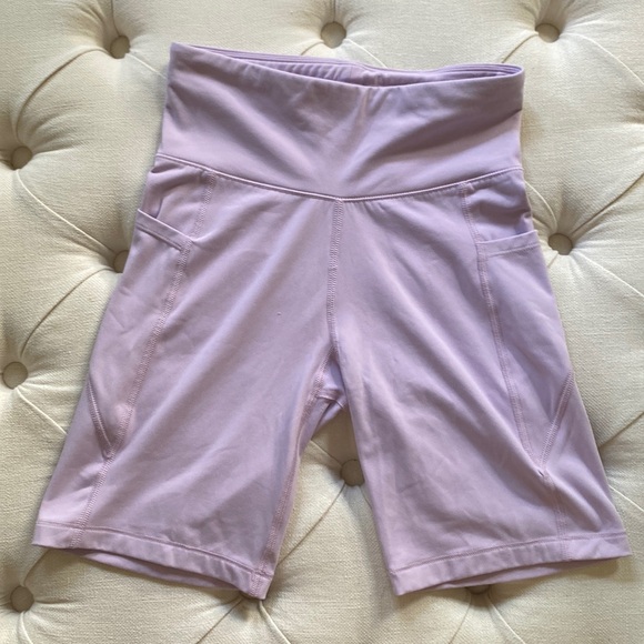 Aero Biker Shorts ✨ - Picture 1 of 4